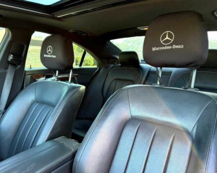 Черный Мерседес CLS серия, объемом двигателя 4.7 л и пробегом 94 тыс. км за 6400 $, фото 13 на Automoto.ua