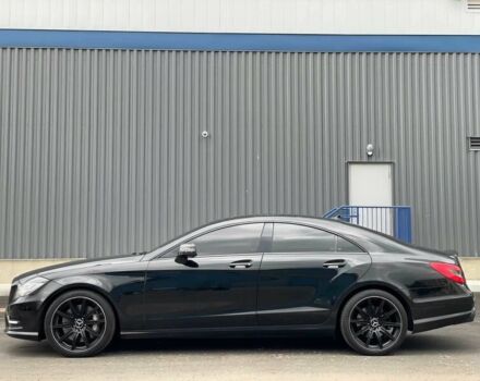 Черный Мерседес CLS серия, объемом двигателя 4.7 л и пробегом 83 тыс. км за 6700 $, фото 3 на Automoto.ua