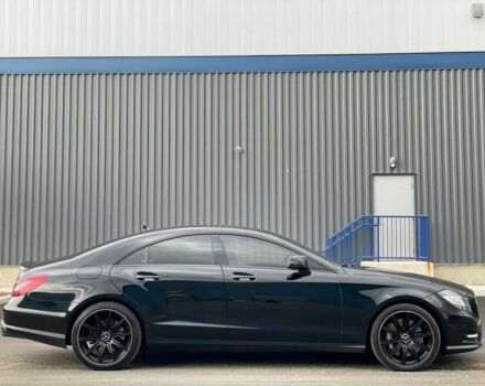 Черный Мерседес CLS серия, объемом двигателя 4.7 л и пробегом 83 тыс. км за 6700 $, фото 7 на Automoto.ua