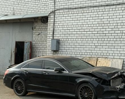Чорний Мерседес CLS серия, об'ємом двигуна 3 л та пробігом 100 тис. км за 11999 $, фото 4 на Automoto.ua