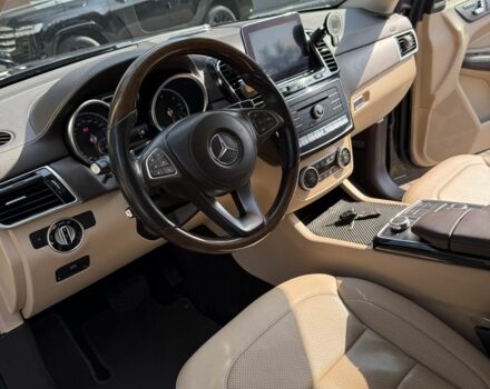Чорний Мерседес CLS серия, об'ємом двигуна 2.99 л та пробігом 126 тис. км за 49000 $, фото 18 на Automoto.ua