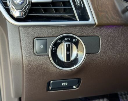 Черный Мерседес CLS серия, объемом двигателя 3 л и пробегом 198 тыс. км за 39999 $, фото 9 на Automoto.ua