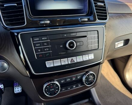 Черный Мерседес CLS серия, объемом двигателя 3 л и пробегом 198 тыс. км за 39999 $, фото 12 на Automoto.ua