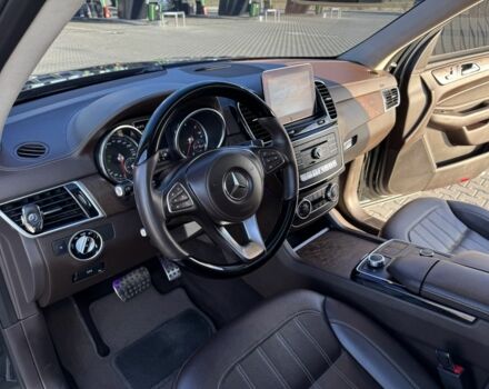 Черный Мерседес CLS серия, объемом двигателя 3 л и пробегом 198 тыс. км за 39999 $, фото 7 на Automoto.ua