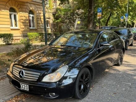 Чорний Мерседес CLS серия, об'ємом двигуна 3.2 л та пробігом 280 тис. км за 5640 $, фото 1 на Automoto.ua