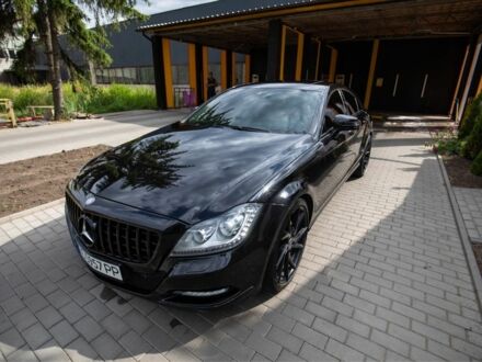 Чорний Мерседес CLS серия, об'ємом двигуна 2.1 л та пробігом 163 тис. км за 20500 $, фото 1 на Automoto.ua