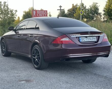 Красный Мерседес CLS серия, объемом двигателя 5 л и пробегом 151 тыс. км за 9500 $, фото 4 на Automoto.ua