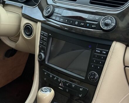 Червоний Мерседес CLS серия, об'ємом двигуна 5 л та пробігом 152 тис. км за 8999 $, фото 17 на Automoto.ua