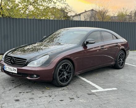 Червоний Мерседес CLS серия, об'ємом двигуна 5 л та пробігом 152 тис. км за 8999 $, фото 5 на Automoto.ua