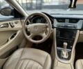 Червоний Мерседес CLS серия, об'ємом двигуна 5 л та пробігом 152 тис. км за 8999 $, фото 15 на Automoto.ua