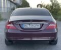 Красный Мерседес CLS серия, объемом двигателя 5 л и пробегом 151 тыс. км за 9500 $, фото 3 на Automoto.ua