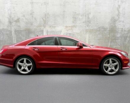 Красный Мерседес CLS серия, объемом двигателя 4.7 л и пробегом 86 тыс. км за 11400 $, фото 3 на Automoto.ua