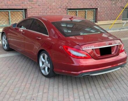 Красный Мерседес CLS серия, объемом двигателя 4.7 л и пробегом 132 тыс. км за 18700 $, фото 6 на Automoto.ua