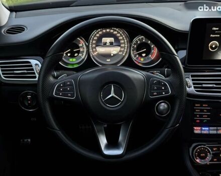 Мерседес CLS серия, объемом двигателя 3 л и пробегом 158 тыс. км за 24300 $, фото 27 на Automoto.ua
