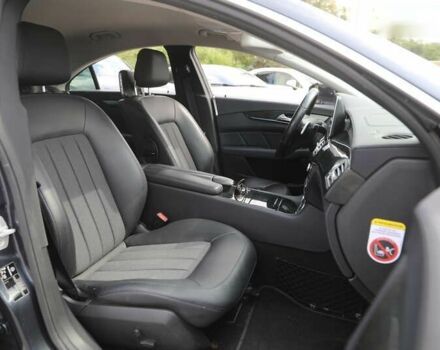 Мерседес CLS серия, объемом двигателя 3 л и пробегом 175 тыс. км за 31500 $, фото 9 на Automoto.ua