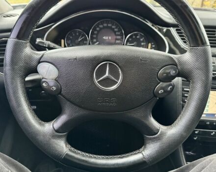 Серый Мерседес CLS серия, объемом двигателя 3.5 л и пробегом 187 тыс. км за 6999 $, фото 17 на Automoto.ua