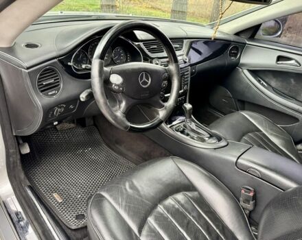 Серый Мерседес CLS серия, объемом двигателя 3.5 л и пробегом 187 тыс. км за 6999 $, фото 9 на Automoto.ua