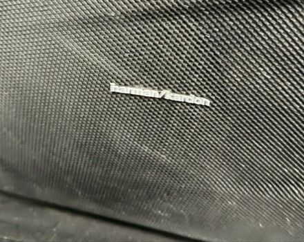 Серый Мерседес CLS серия, объемом двигателя 3.5 л и пробегом 187 тыс. км за 6999 $, фото 21 на Automoto.ua