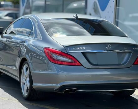 Серый Мерседес CLS серия, объемом двигателя 4.7 л и пробегом 86 тыс. км за 9500 $, фото 4 на Automoto.ua