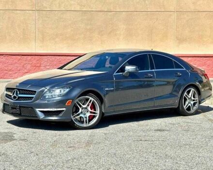 Серый Мерседес CLS серия, объемом двигателя 5.5 л и пробегом 143 тыс. км за 14300 $, фото 2 на Automoto.ua