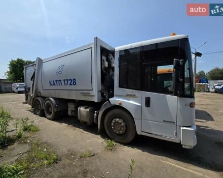 Білий Мерседес Econic, об'ємом двигуна 7.2 л та пробігом 350 тис. км за 35000 $, фото 1 на Automoto.ua