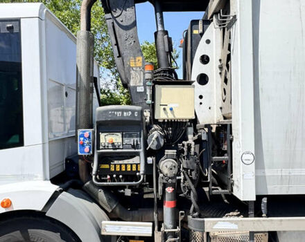 Бежевий Мерседес Econic, об'ємом двигуна 0 л та пробігом 183 тис. км за 64000 $, фото 6 на Automoto.ua