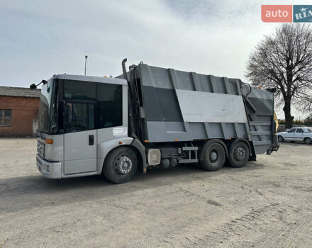 Серый Мерседес Econic, объемом двигателя 6.4 л и пробегом 300 тыс. км за 32142 $, фото 9 на Automoto.ua