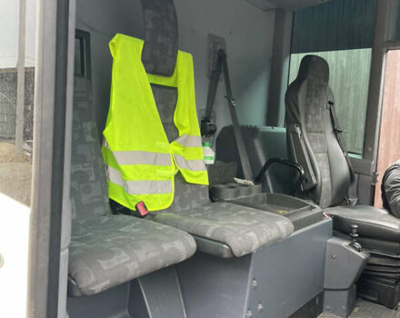 Зеленый Мерседес Econic, объемом двигателя 7.2 л и пробегом 557 тыс. км за 31500 $, фото 19 на Automoto.ua