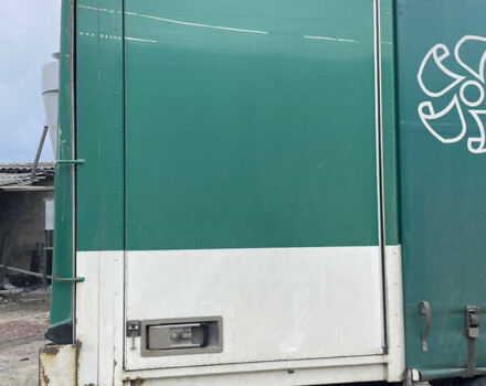 Зеленый Мерседес Econic, объемом двигателя 7.2 л и пробегом 557 тыс. км за 31500 $, фото 6 на Automoto.ua