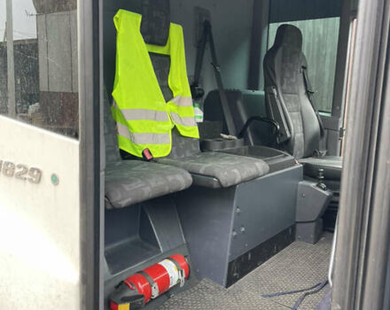 Зеленый Мерседес Econic, объемом двигателя 7.2 л и пробегом 557 тыс. км за 31500 $, фото 16 на Automoto.ua