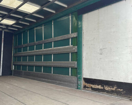 Зеленый Мерседес Econic, объемом двигателя 7.2 л и пробегом 557 тыс. км за 31500 $, фото 43 на Automoto.ua