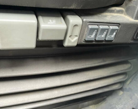 Зелений Мерседес Econic, об'ємом двигуна 7.2 л та пробігом 557 тис. км за 32200 $, фото 36 на Automoto.ua
