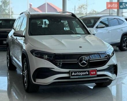 Білий Мерседес EQB, об'ємом двигуна 0 л та пробігом 9 тис. км за 38530 $, фото 2 на Automoto.ua