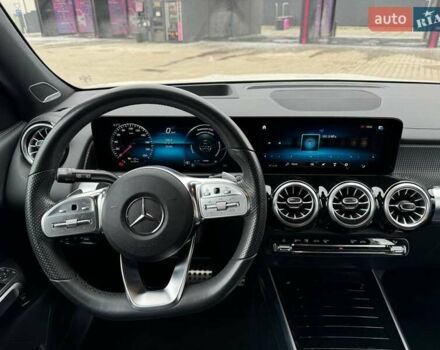 Белый Мерседес EQB, объемом двигателя 0 л и пробегом 26 тыс. км за 30800 $, фото 10 на Automoto.ua