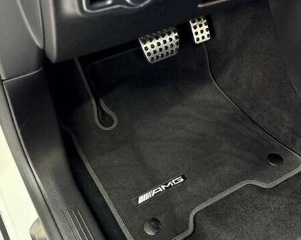 Белый Мерседес EQB, объемом двигателя 0 л и пробегом 76 тыс. км за 31950 $, фото 26 на Automoto.ua