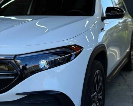 Белый Мерседес EQB, объемом двигателя 0 л и пробегом 76 тыс. км за 31950 $, фото 8 на Automoto.ua