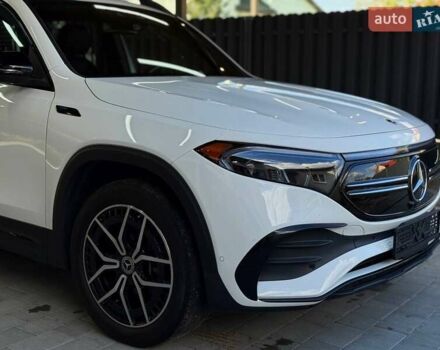 Белый Мерседес EQB, объемом двигателя 0 л и пробегом 76 тыс. км за 31950 $, фото 12 на Automoto.ua