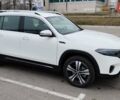 Белый Мерседес EQB, объемом двигателя 0 л и пробегом 21 тыс. км за 45000 $, фото 1 на Automoto.ua