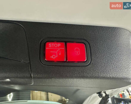 Белый Мерседес EQB, объемом двигателя 0 л и пробегом 44 тыс. км за 35500 $, фото 20 на Automoto.ua