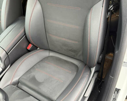 Білий Мерседес EQB, об'ємом двигуна 0 л та пробігом 41 тис. км за 34900 $, фото 13 на Automoto.ua