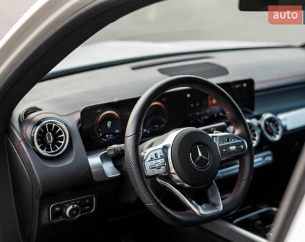 Белый Мерседес EQB, объемом двигателя 0 л и пробегом 15 тыс. км за 33000 $, фото 25 на Automoto.ua