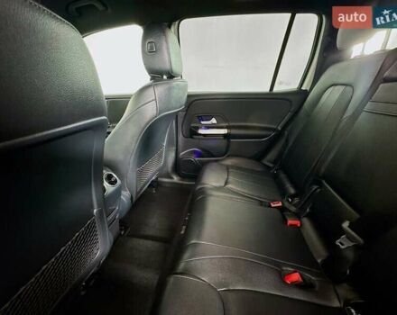 Белый Мерседес EQB, объемом двигателя 0 л и пробегом 9 тыс. км за 11200 $, фото 12 на Automoto.ua