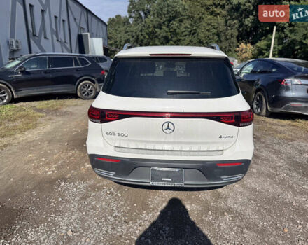 Белый Мерседес EQB, объемом двигателя 0 л и пробегом 5 тыс. км за 20650 $, фото 6 на Automoto.ua