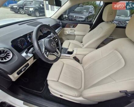 Белый Мерседес EQB, объемом двигателя 0 л и пробегом 63 тыс. км за 31999 $, фото 16 на Automoto.ua