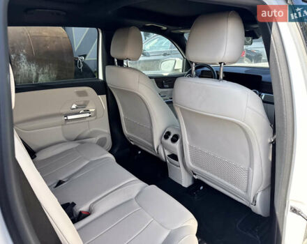 Белый Мерседес EQB, объемом двигателя 0 л и пробегом 5 тыс. км за 20650 $, фото 26 на Automoto.ua