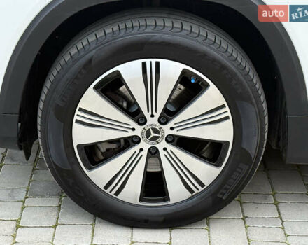 Белый Мерседес EQB, объемом двигателя 0 л и пробегом 210 тыс. км за 25900 $, фото 14 на Automoto.ua