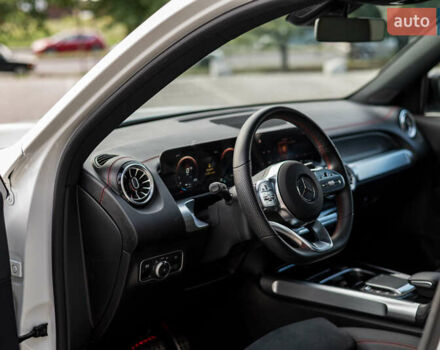 Белый Мерседес EQB, объемом двигателя 0 л и пробегом 15 тыс. км за 33000 $, фото 24 на Automoto.ua