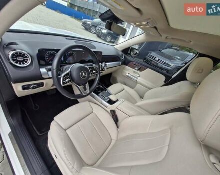 Белый Мерседес EQB, объемом двигателя 0 л и пробегом 63 тыс. км за 31999 $, фото 15 на Automoto.ua