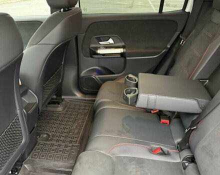 Білий Мерседес EQB, об'ємом двигуна 0 л та пробігом 41 тис. км за 34900 $, фото 27 на Automoto.ua