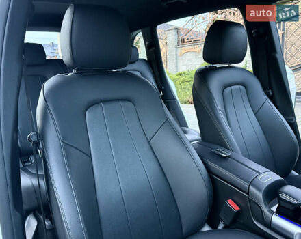 Белый Мерседес EQB, объемом двигателя 0 л и пробегом 210 тыс. км за 25900 $, фото 62 на Automoto.ua